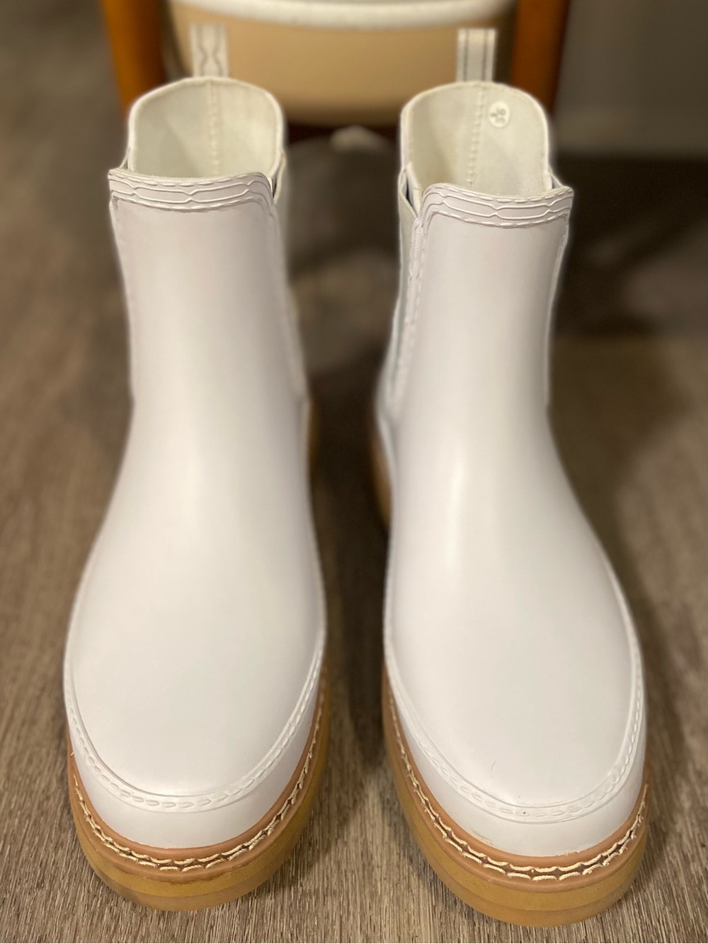 HUNTER Chelsea Rain Boots, US size 8